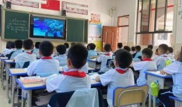 学校小学最新事件爆料,揭秘我校最新热点事件！”